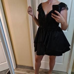 🔥🔥🔥Perfect black dress by European designer